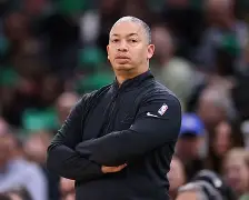 PG模拟器- 布莱顿今夜官宣签约犹他爵士防线松动之后，今晚单刀错失